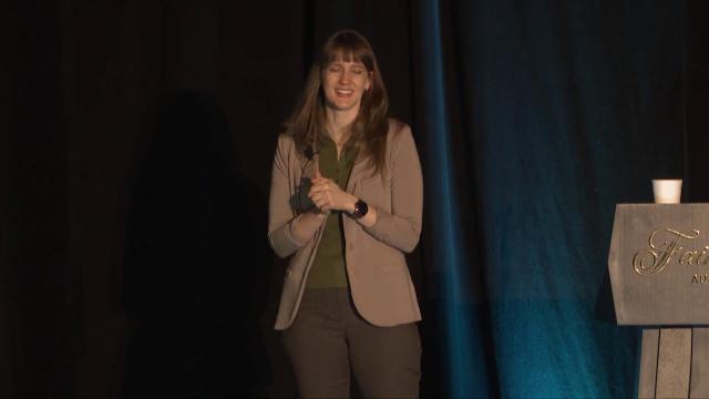 Hilary Parker | Cultivating creativity in data work | RStudio (2019)
